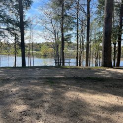 Wooden Shoe Campground - The lake