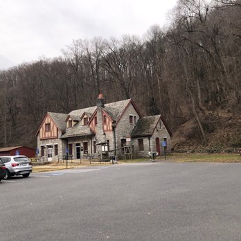 Grand Caverns - Historical Tours Near Me - Grottoes, Virginia