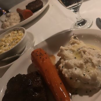 Bob's Steak & Chop House - Oklahoma City - Steakhouses Near Me - Oklahoma City, Oklahoma