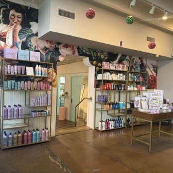 Urban Betty 38th - product display/entry hall - Hair Salons Near Me - Austin, Texas Urban Betty 38th - product display/entry hall - Hair Salons Near Me - Austin, Texas