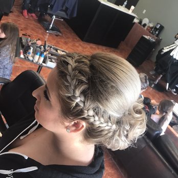 WMC Hair Salon - Hair Salons Near Me - Chicago, Illinois