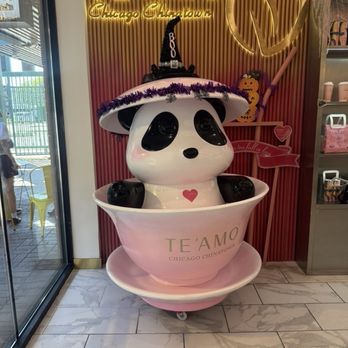 Te'amo Boba Bar - Chicago - Entry way - Bubble Tea Near Me - Chicago, Illinois