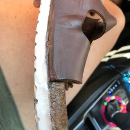 Glue on sole and cork bed Glue on sole and cork bed
