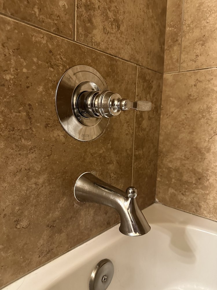 Slide of Aqua Plumbing Services
