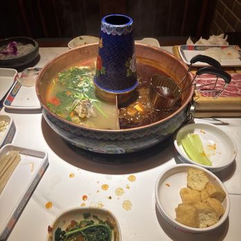 Beijing Hot Pot 京门铜火锅 - Pork bone broth and medium spicy broth - Hot Pot Near Me - Flushing, New York Beijing Hot Pot 京门铜火锅 - Pork bone broth and medium spicy broth - Hot Pot Near Me - Flushing, New York
