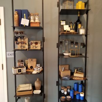 Abbot's Passage Winery and Mercantile - Wineries Near Me - Glen Ellen, California