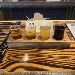 The Crafted Pie at Sailfish Brewery - My flight of beer
