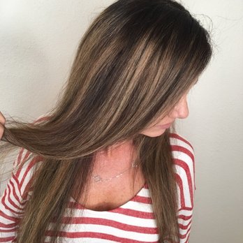 Headlines The Salon - Color - Hair Salons Near Me - Encinitas, California