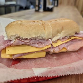 Rockin Rob's - Burgers Near Me - Janesville, Wisconsin Rockin Rob's - Burgers Near Me - Janesville, Wisconsin