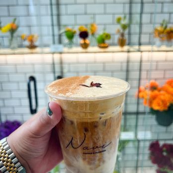 Navi Coffee & Flowers - Coffee & Tea Near Me - Miami, Florida