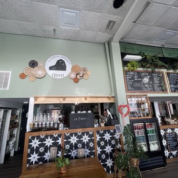 The Florida Farmhouse Coffee - Interior - Coffee & Tea Near Me - Arcadia, Florida
