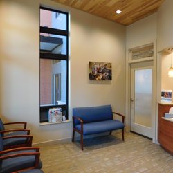 Summit Dental Health - Lobby