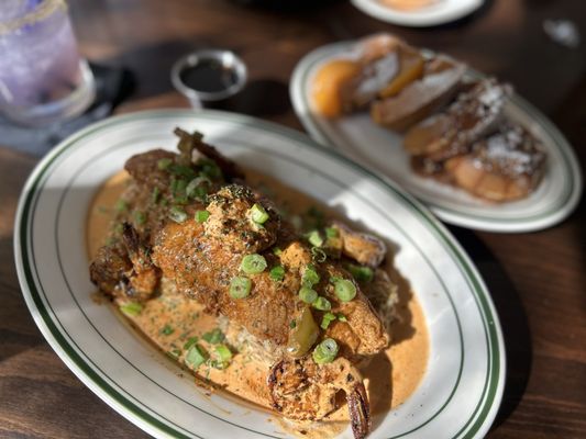 Taste Kitchen + Bar by null