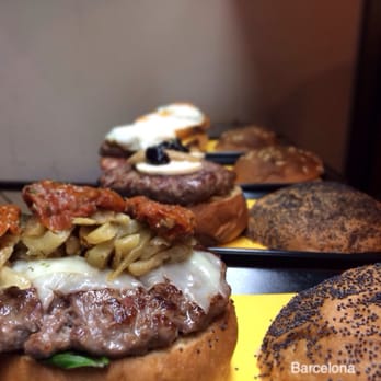 L'Empanat - Toscana, Masadas i Empanat's - Burgers Near Me - Barcelona, B L'Empanat - Toscana, Masadas i Empanat's - Burgers Near Me - Barcelona, B