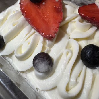 Keto Bakery - Moldy Tres Leches! Literally feeling sick to my stomach - Desserts Near Me - Orange, California Keto Bakery - Moldy Tres Leches! Literally feeling sick to my stomach - Desserts Near Me - Orange, California