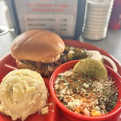 Pit Stop Bbq - Pulled pork sandwich, potato salad and corn