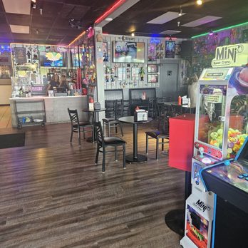 Bit Burger Knox - Burgers Near Me - Knoxville, Tennessee