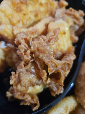 Red Robin Gourmet Burgers and Brews by null