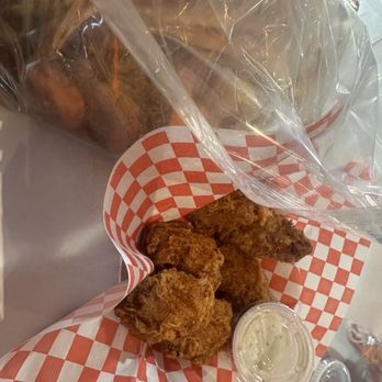 Bag O' Crab - Chicken Wings - Cajun/Creole Near Me - Fullerton, California