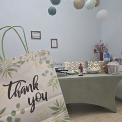 T-Beauty Lounge - Pho Bar & Goodie Bag