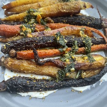 The Pearl Hotel - Tooo die for Carrots - San Diego, CA