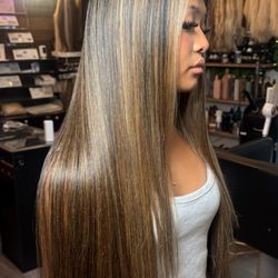 Salon Adair - Highlights by Miranda