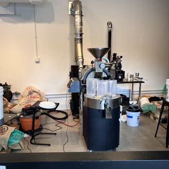 Magnifico Coffee Roasters - a coffee roaster - Coffee & Tea Near Me - Chicago, Illinois