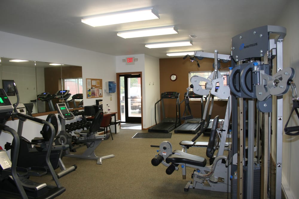 CURRAN & COMPANY Updated June 2024 1520 Commerce Dr, Marquette