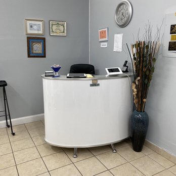 786 Touch & Glow - Hair Salons Near Me - Brooklyn, New York 786 Touch & Glow - Hair Salons Near Me - Brooklyn, New York