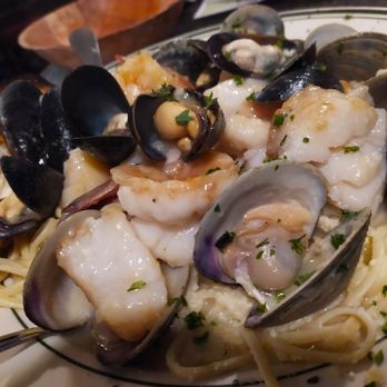 John & Molly's - Seafood special. Shrimp mussels and scallops cooked to perfection over my choice of pasta (linguini) in my choice of sauce (white). - American Near Me - Eastampton, New Jersey John & Molly's - Seafood special. Shrimp mussels and scallops cooked to perfection over my choice of pasta (linguini) in my choice of sauce (white). - American Near Me - Eastampton, New Jersey