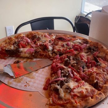 Above Ground Pizza - So good. Fresh ingredients. - Pizza Near Me - New Braunfels, Texas Above Ground Pizza - So good. Fresh ingredients. - Pizza Near Me - New Braunfels, Texas
