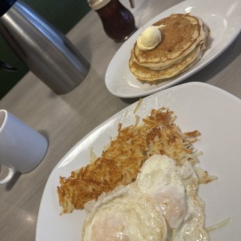 Perkins Restaurant & Bakery - Bakeries Near Me - Altamonte Springs, Florida Perkins Restaurant & Bakery - Bakeries Near Me - Altamonte Springs, Florida