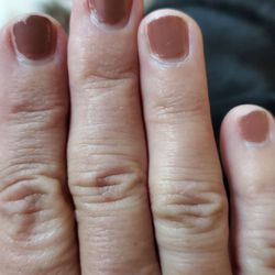 Elegance Salon - Very disappointed with the quality of this work