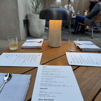 Lilo - Seafood Near Me - Carlsbad, California