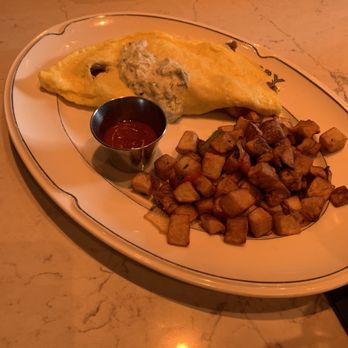 GATSBY - Greek Omelet - Cocktail Bars Near Me - Washington, DC, District of Columbia