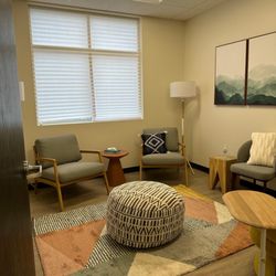Geode Health - Geode Health Aurora Treatment Room