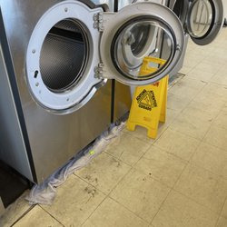 Shelbyville Coin Laundry