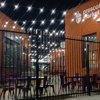 Prescott Market - Outdoor seating - Food Court Near Me - Oakland, California