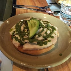 Sazón Espresso - Chicken, basil, avocado round