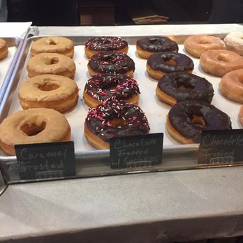 Rise'n Roll Bakery - Delicious looking donuts - Bakeries Near Me - Fishers, Indiana