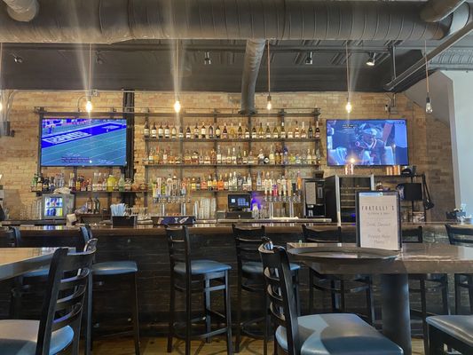 Fratelli’s Kitchen & Bar by null
