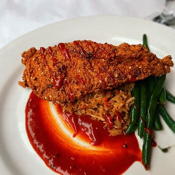 Tess - a plate of fried chicken with green beans and ketchup - New American Near Me - Milwaukee, Wisconsin