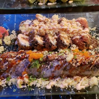 Blue Ginger - Happiness roll (bottom) and crunch punch. Absolutely delicious - Japanese Near Me - Southwest Ranches, Florida