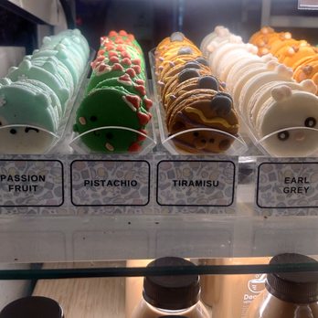 Daan Go Cake Lab - Macarons Near Me - Toronto, Ontario Daan Go Cake Lab - Macarons Near Me - Toronto, Ontario