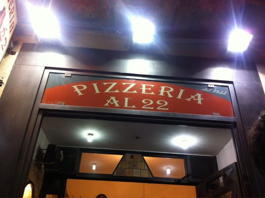 Pizzeria al 22 by null