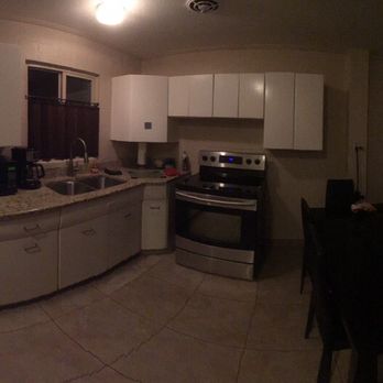Red Rock Motel - Kitchen and the living room . (The lighting shows how much light there is) - Hotels Near Me - Page, Arizona Red Rock Motel - Kitchen and the living room . (The lighting shows how much light there is) - Hotels Near Me - Page, Arizona