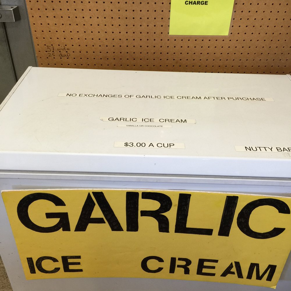 Fruit Barn - Garlic ice cream fridge - Farmers Market Near Me - Gilroy, California Fruit Barn - Garlic ice cream fridge - Farmers Market Near Me - Gilroy, California