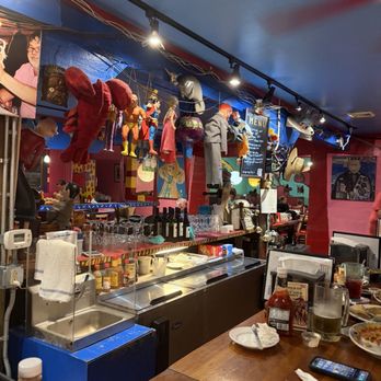 Cuz's Uptown Barbeque - Barbeque Near Me - Pounding Mill, Virginia