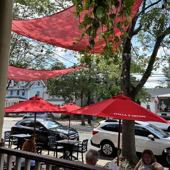 Braddock's - Outside dining - New American Near Me - Medford, New Jersey