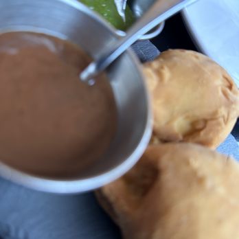 Tabla - Veggie Samosa and that sawc - Indian Near Me - Atlanta, Georgia Tabla - Veggie Samosa and that sawc - Indian Near Me - Atlanta, Georgia